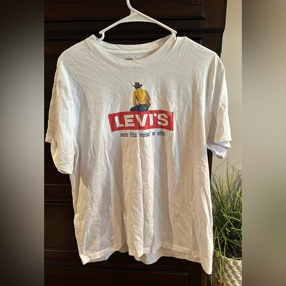 Levi’s Tshirt